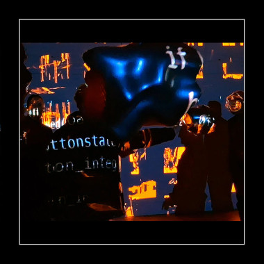 Ton-Pendel(a)utom@t | Installation audiovisuelle robotique de Clara Maïda